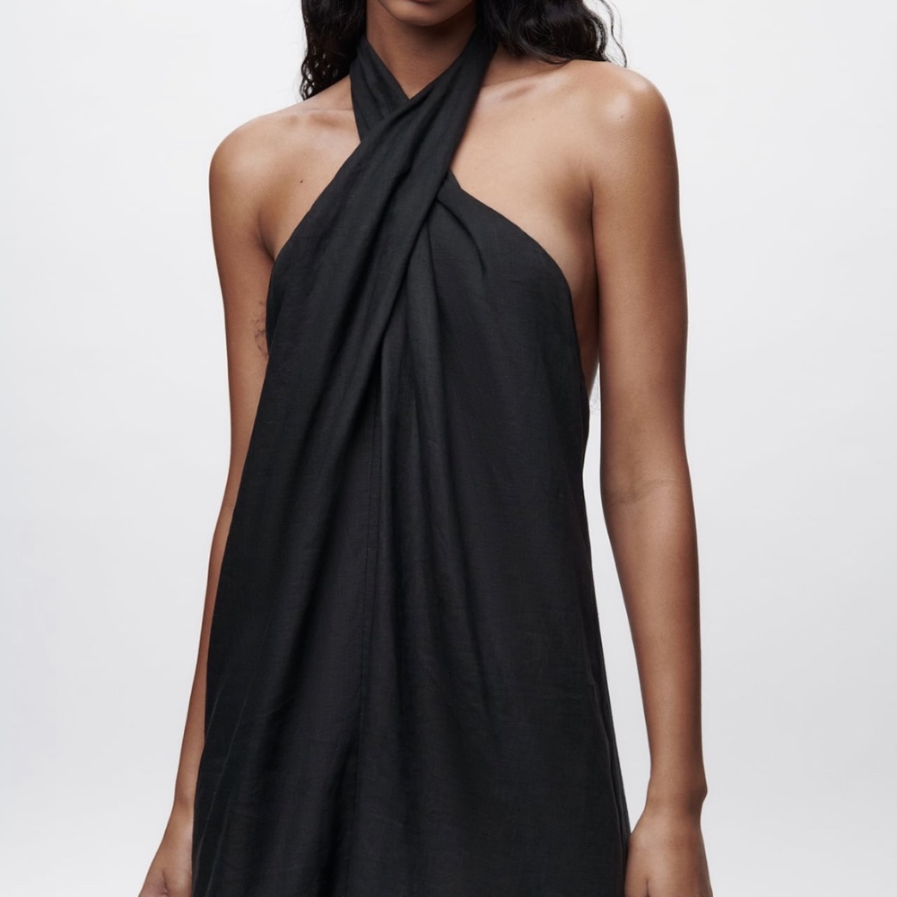 Zara limited edition fringe linen backless dress you cannot miss - Picture 3 of 11